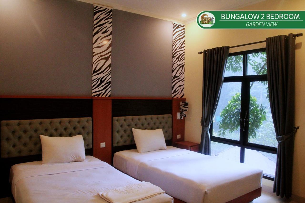 Grand Zebra Two-Bedroom Bungalow