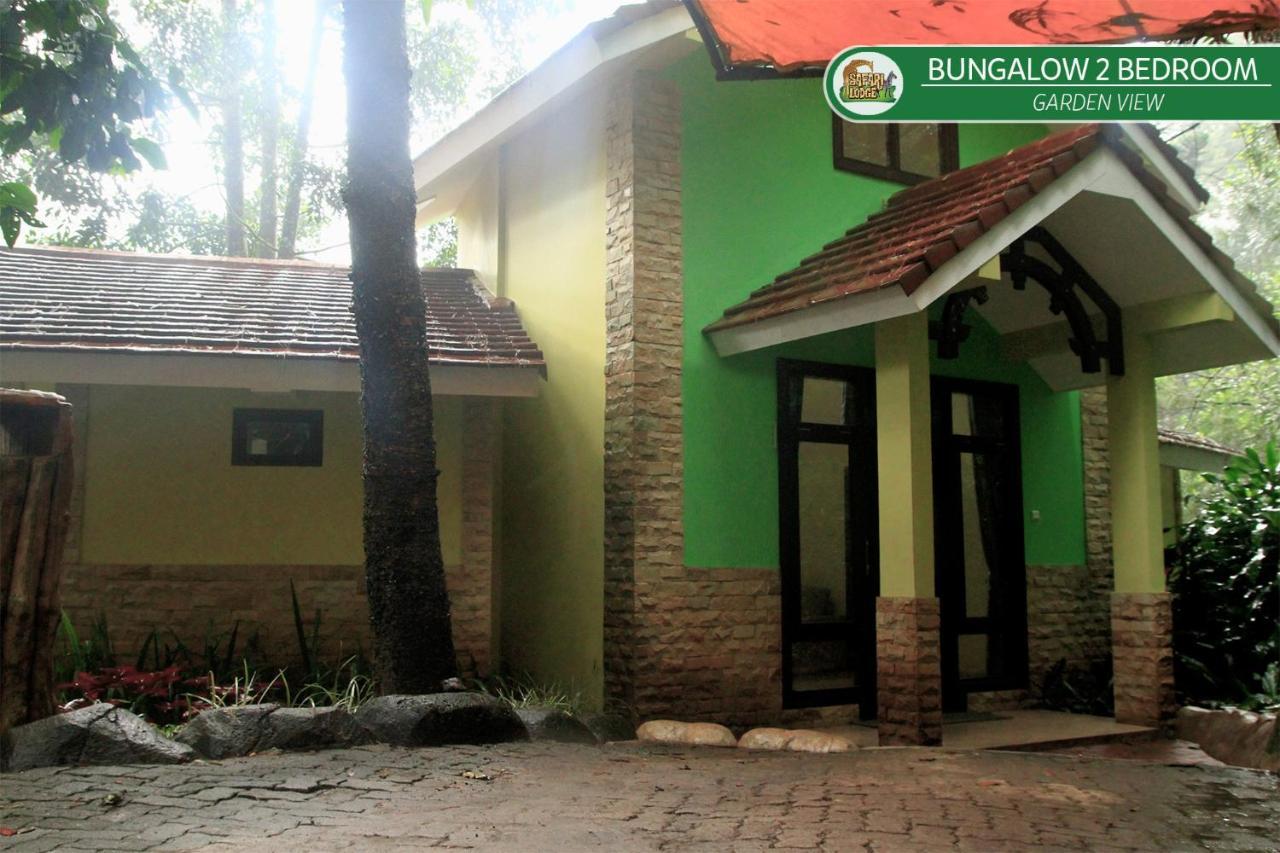 Grand Zebra Two-Bedroom Bungalow