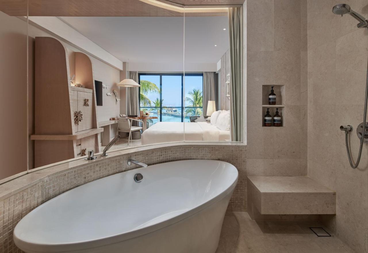 Full Ocean View Twin Room