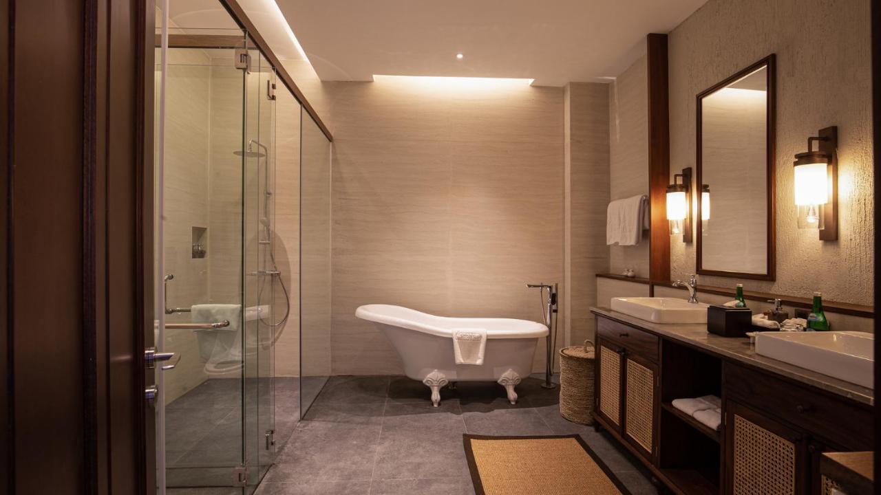 Premier Suite