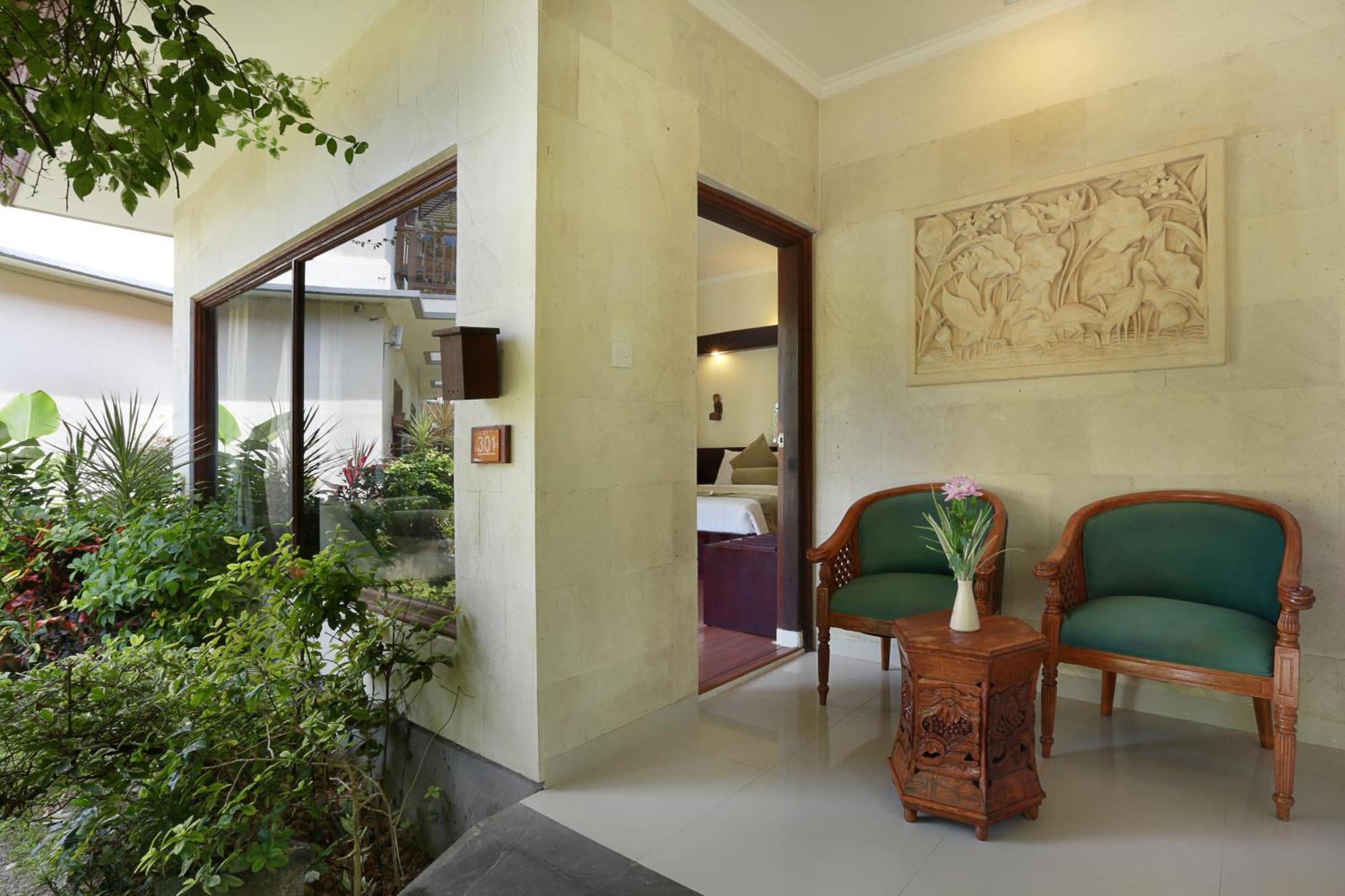 Deluxe Bungalow