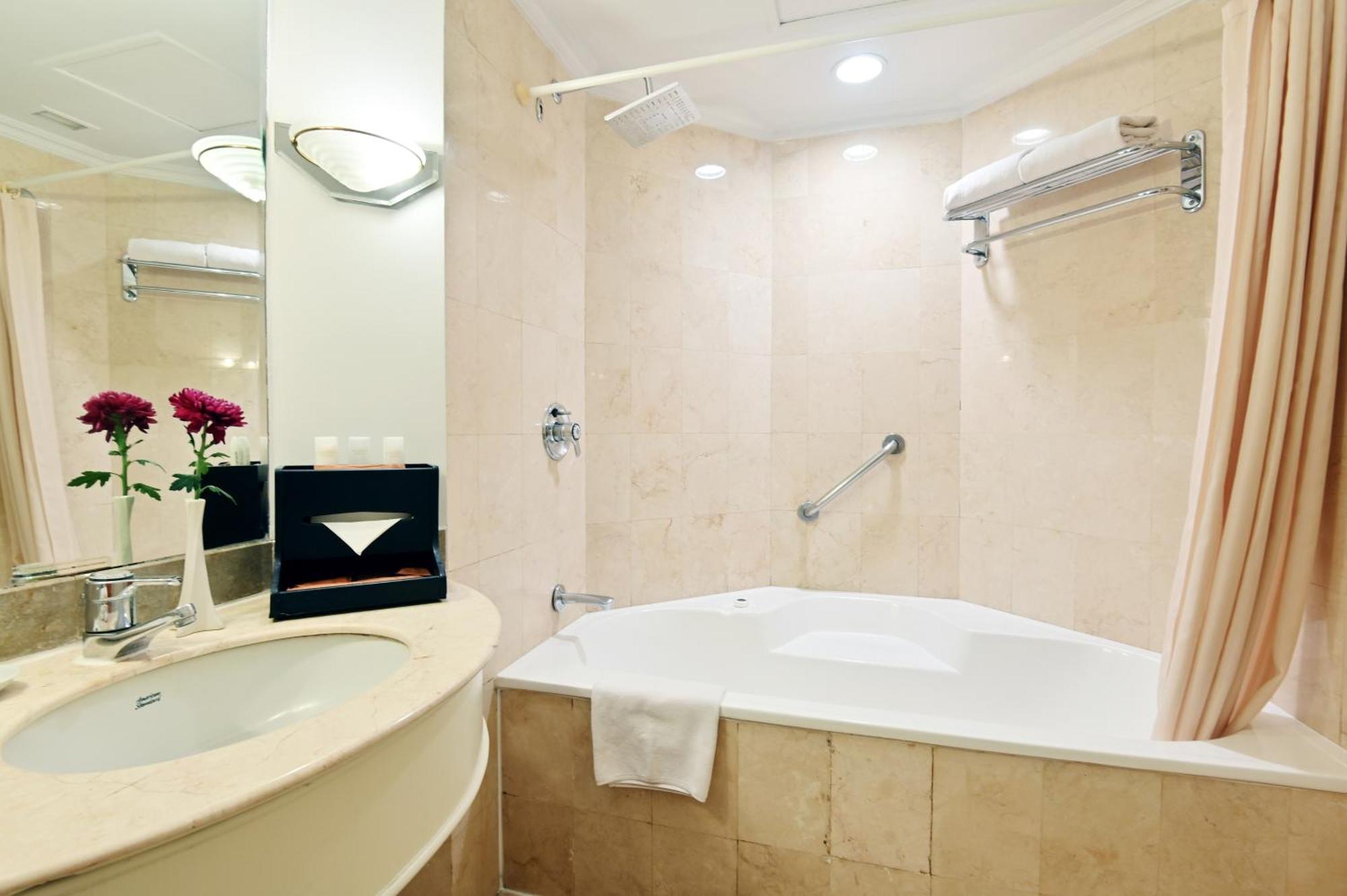 Kamar Deluxe Double atau Twin dengan Pemandangan Laut