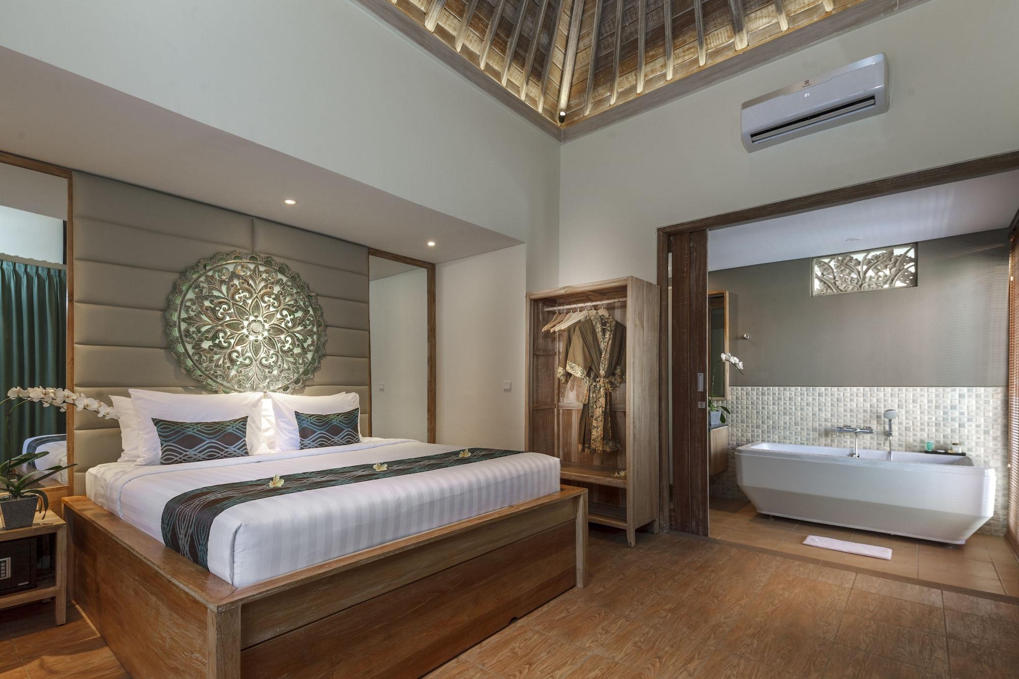 Lagoon Villa