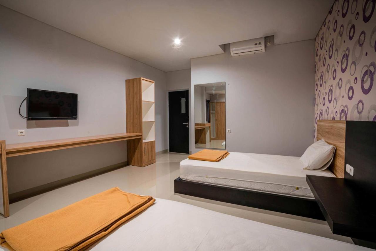 Large Twin Room
