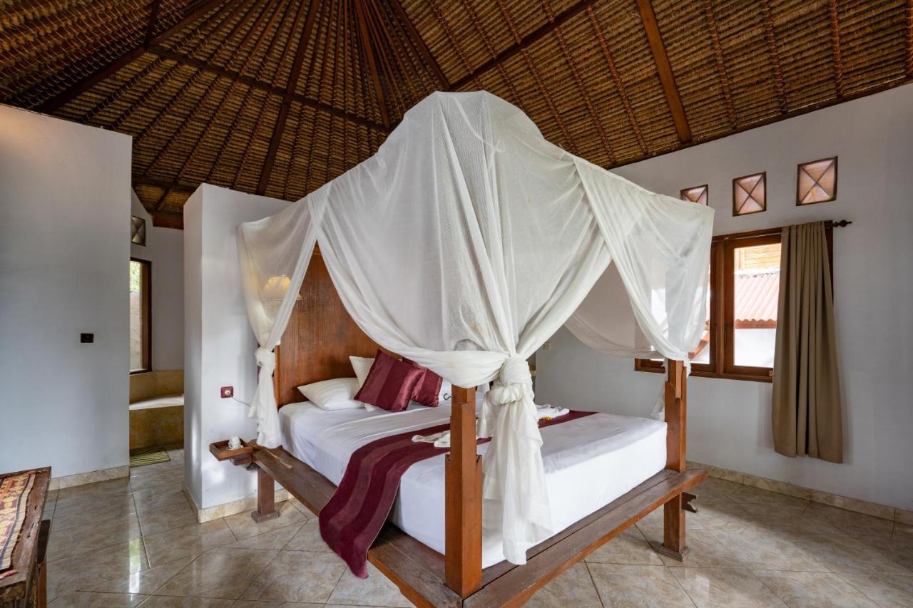 Kamar Deluxe Double dengan Bathtub
