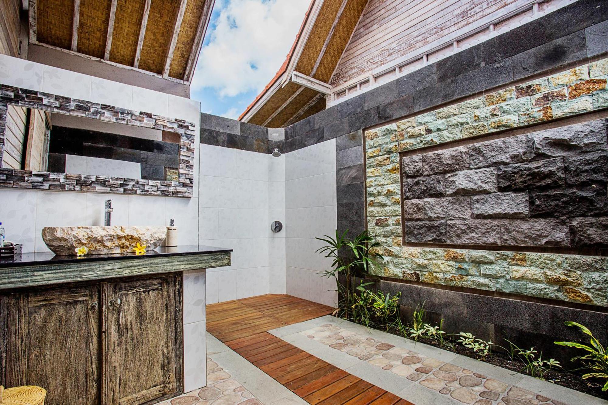 Deluxe Double Room Garden View