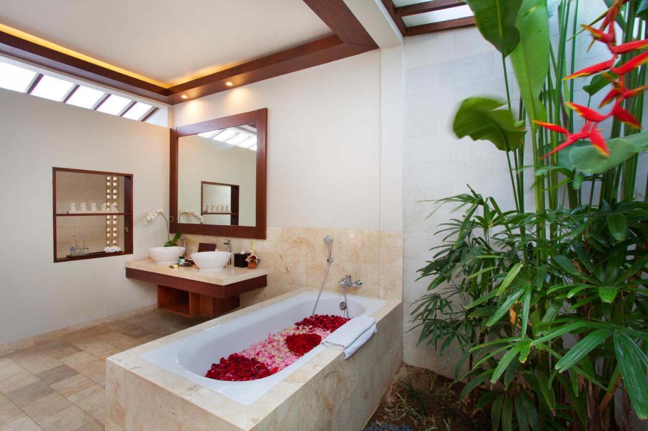 Vila 2-Kamar Tidur Deluxe dengan Kolam Renang Pribadi