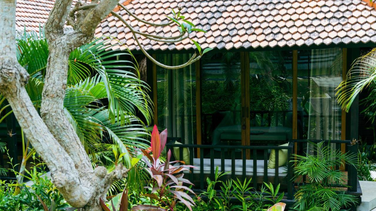 Deluxe Bungalow Garden View