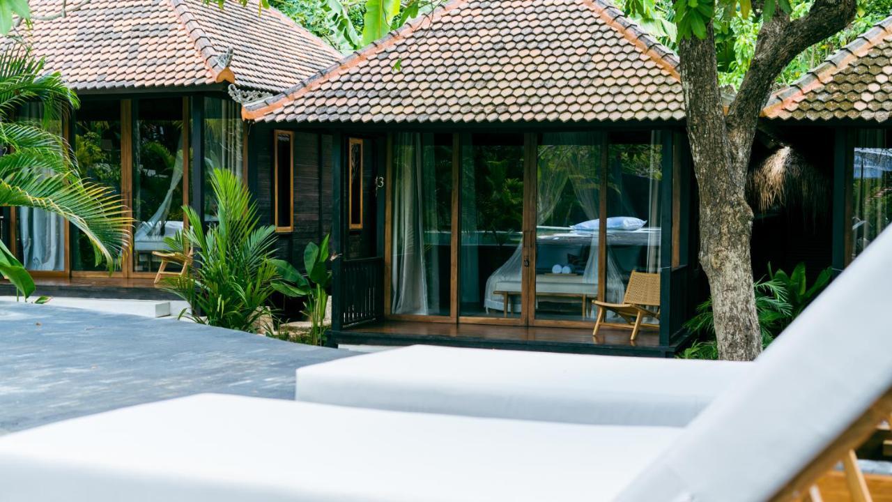 Deluxe Bungalow