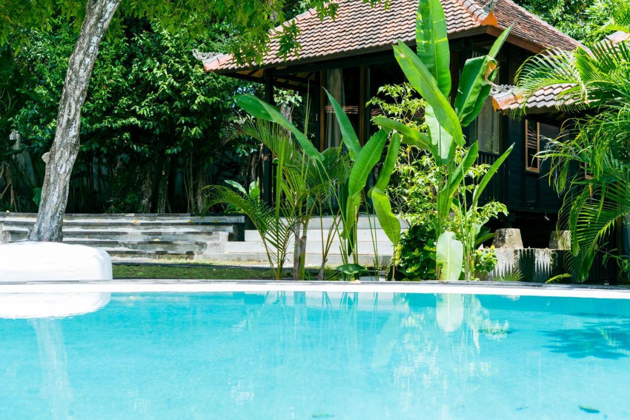 Deluxe Bungalow