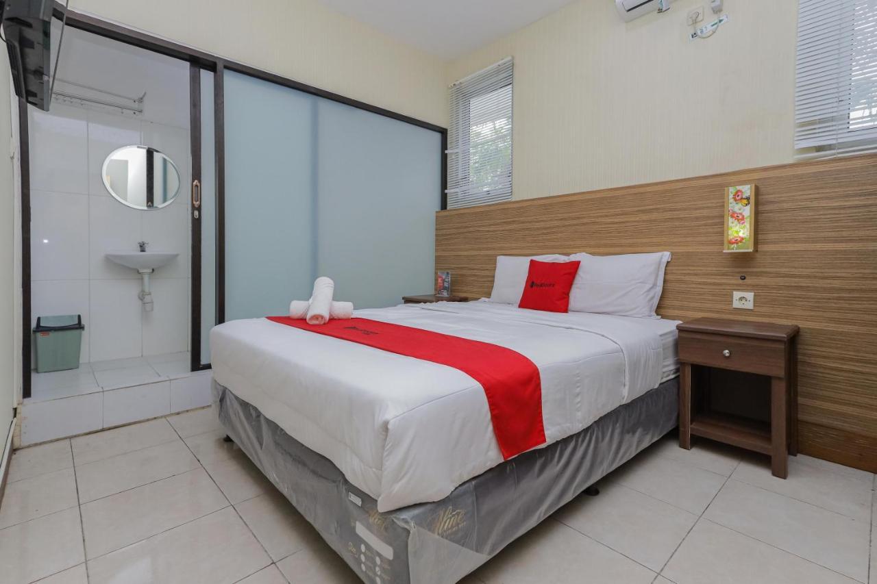 Double Room,1319895565:JPEG