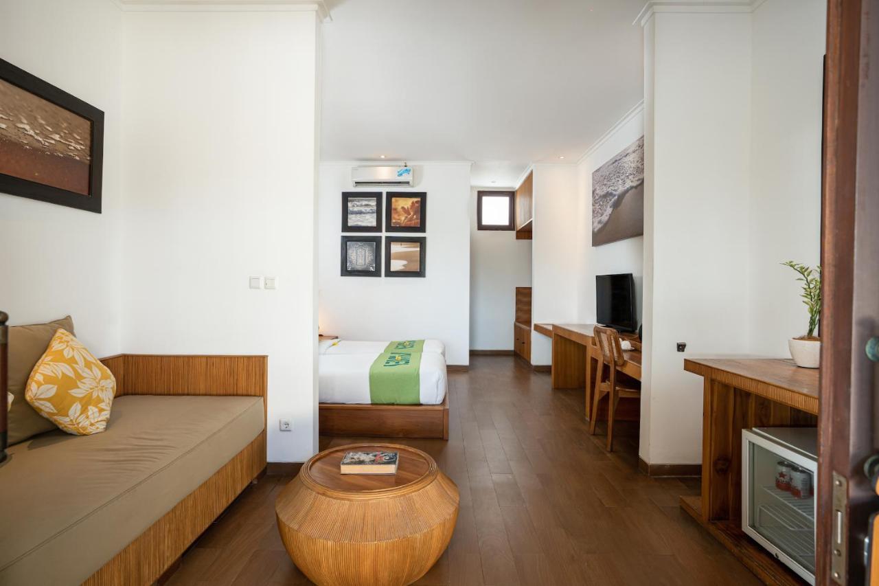 Deluxe Double or Twin Room Pool Access