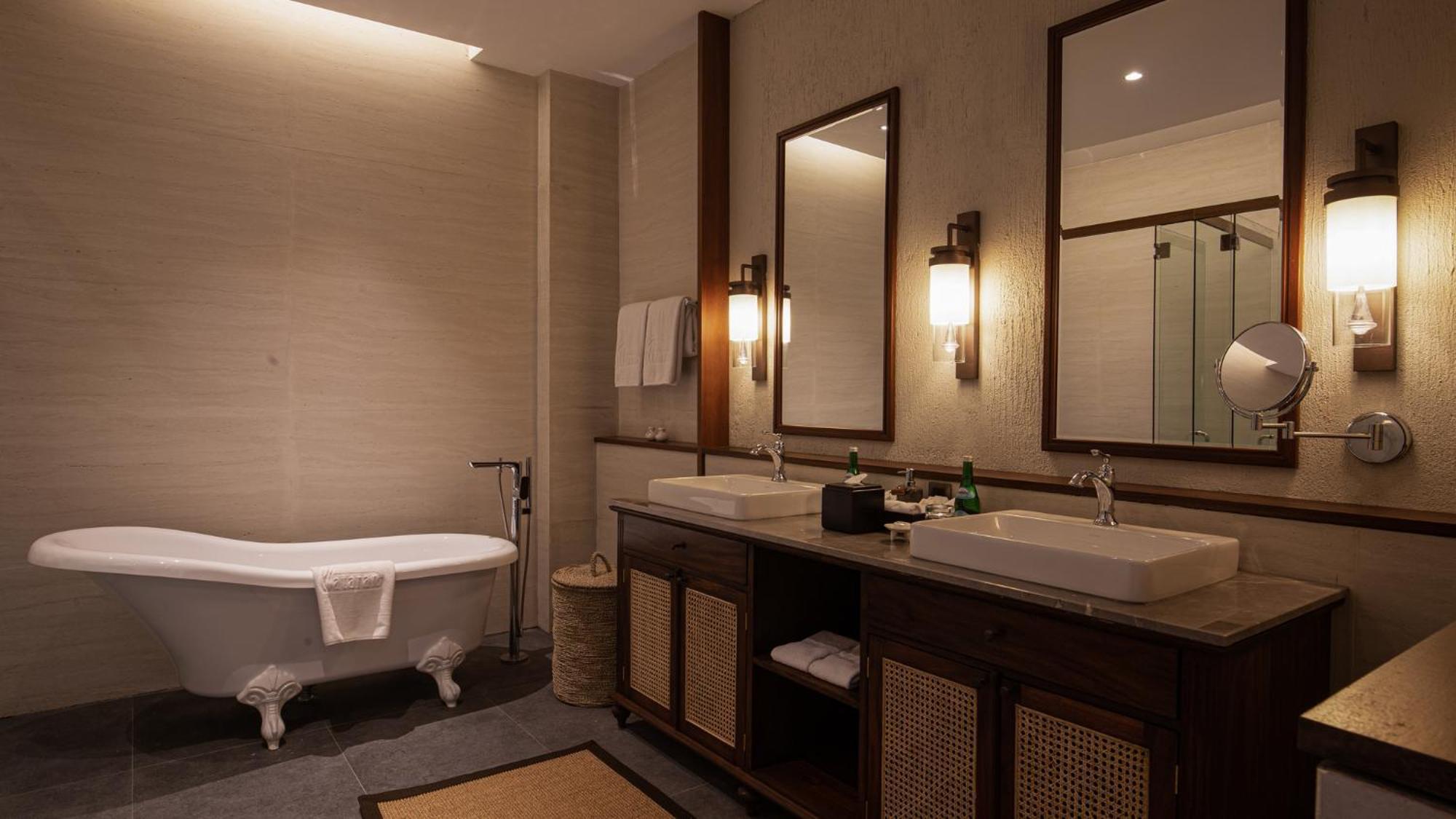 Premier Suite