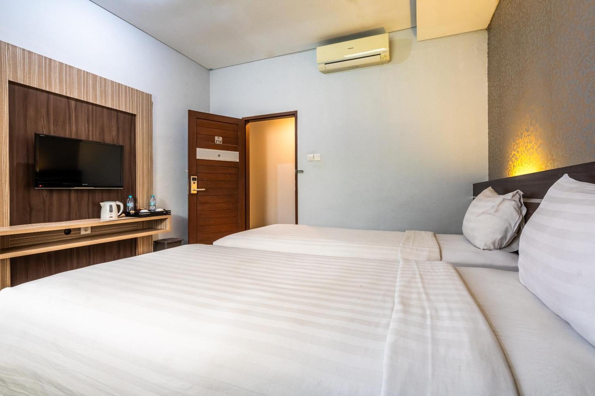 Kamar Deluxe Double atau Twin