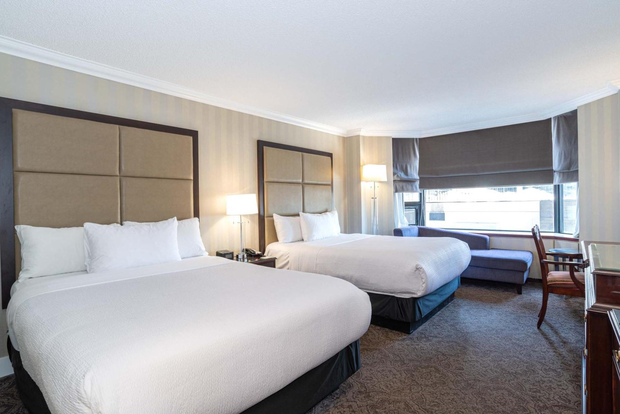 FOXAROUND Deluxe Double or Twin Room