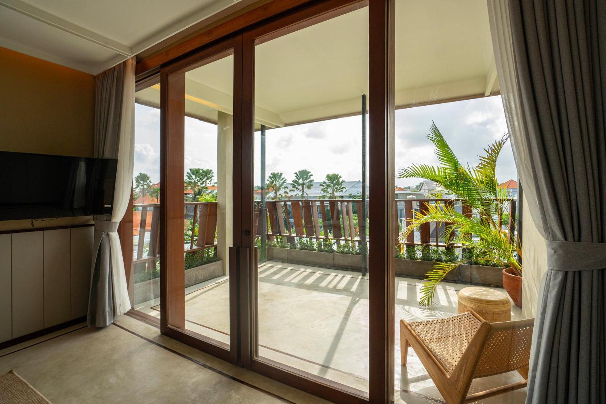 Suite King dengan Balkon