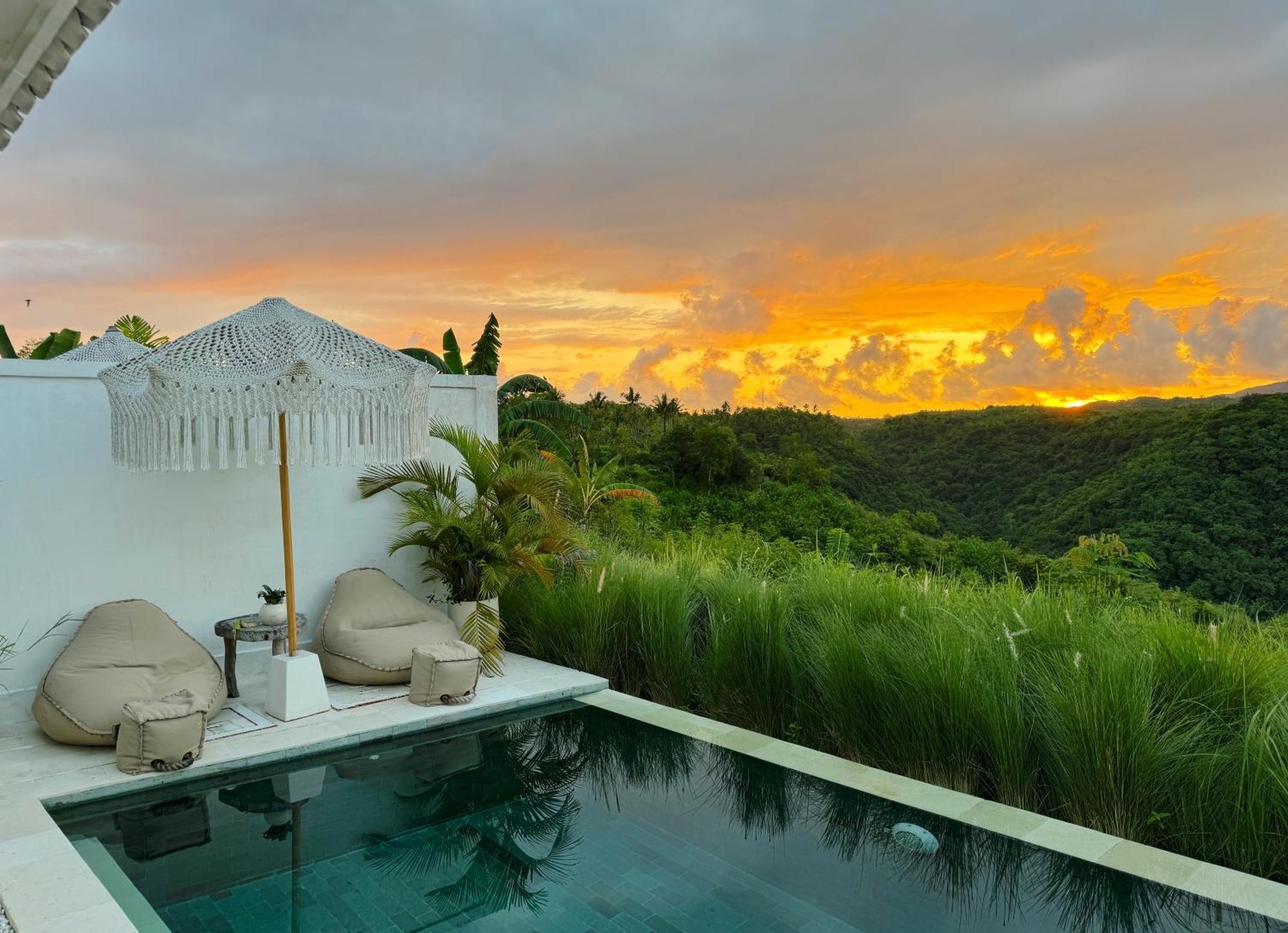 Suite Private Pool