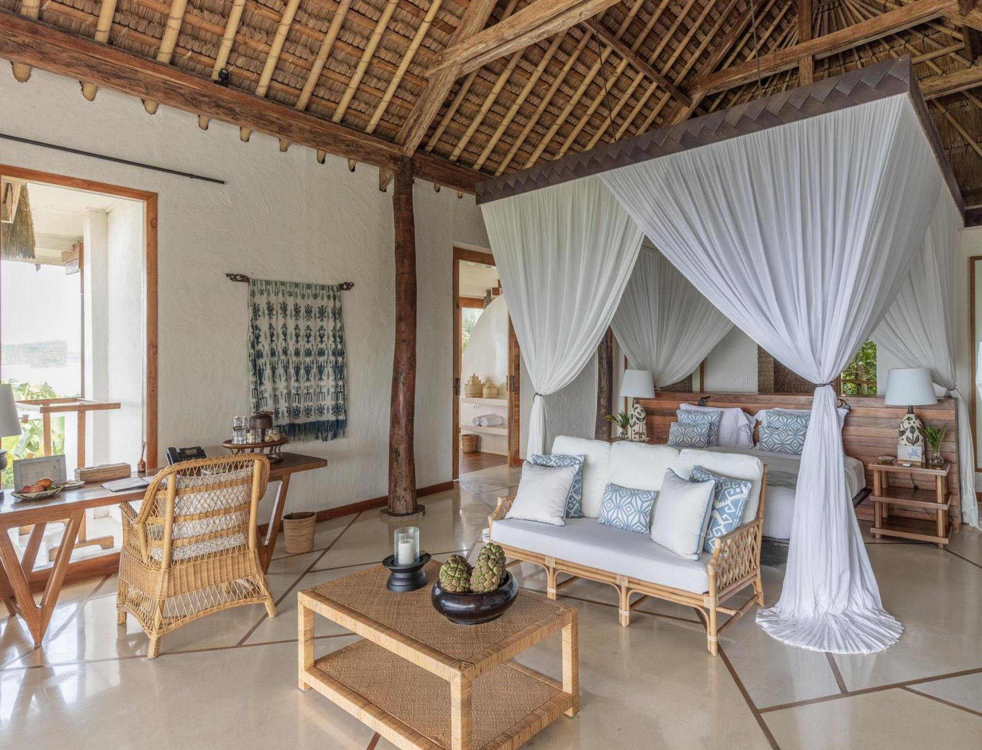 Kasambi Pool Villa