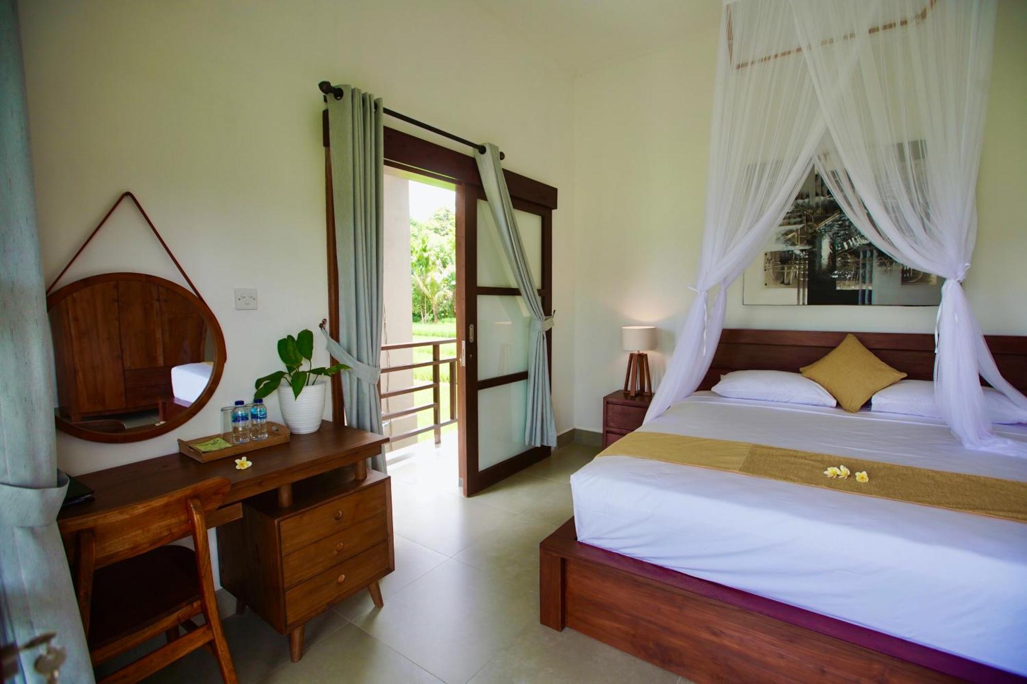 Double Room Mountain View