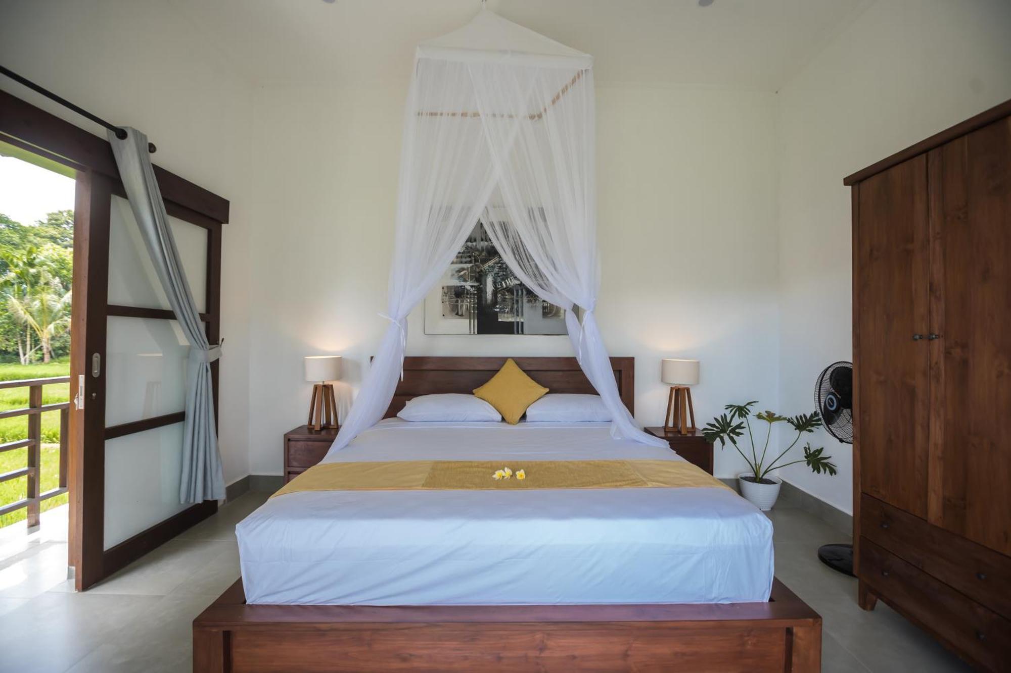 Double Room Mountain View