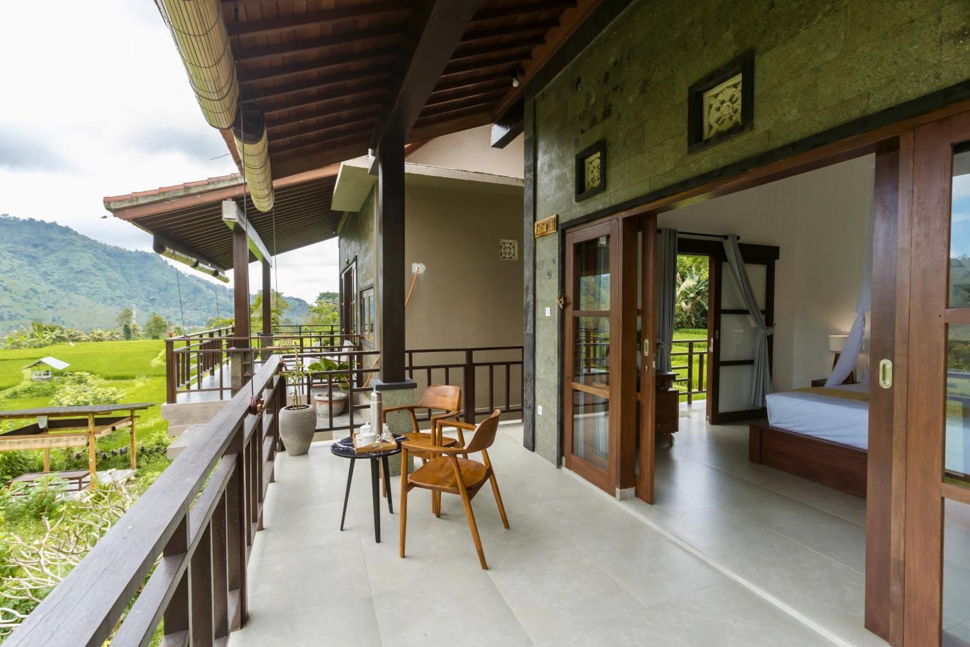 Double Room Mountain View