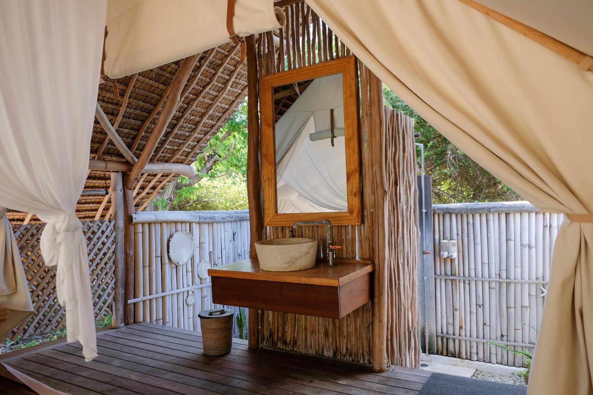 Glamping Sweet Backstage Adults Only