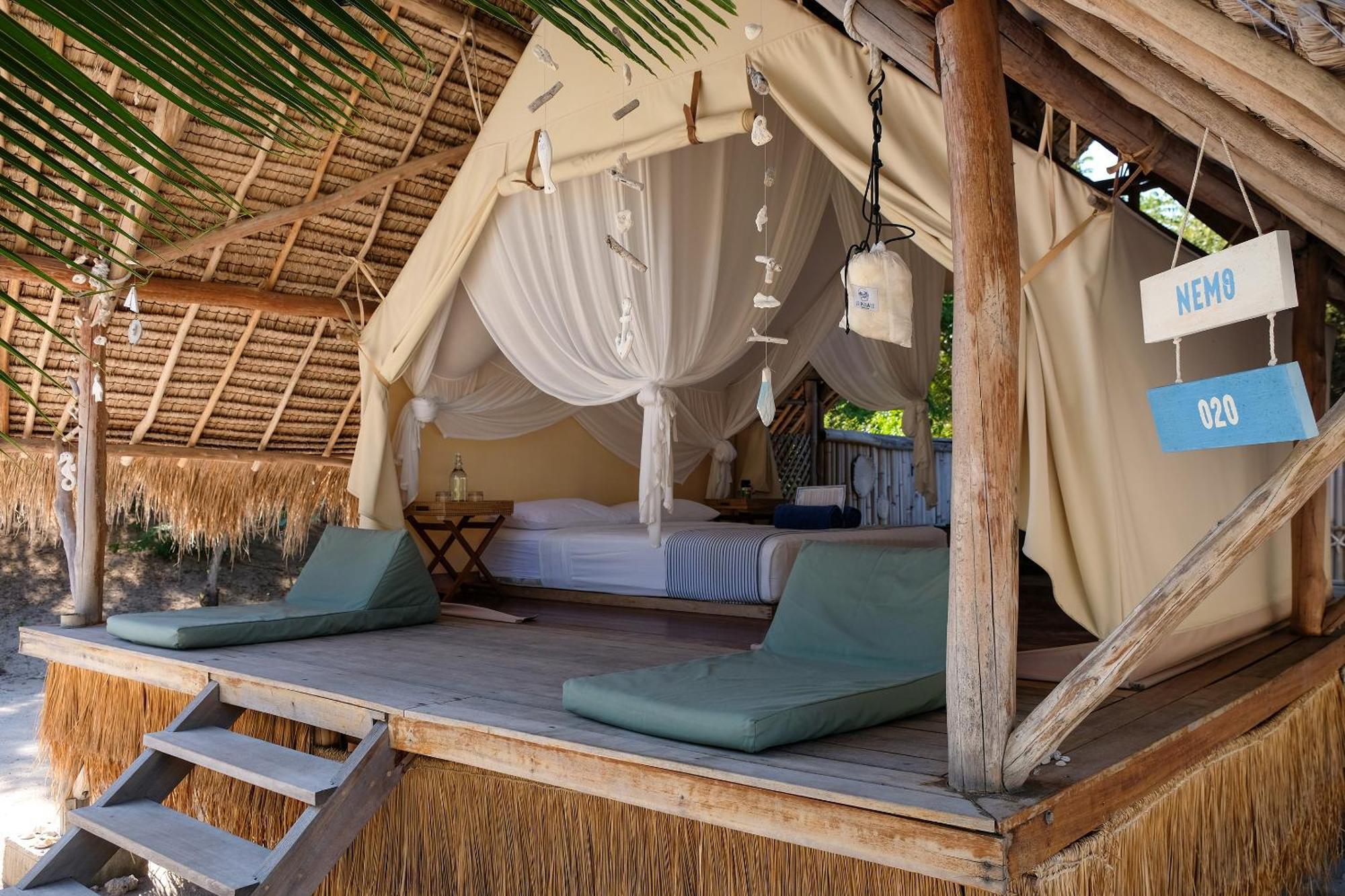 Glamping Sweet Backstage Adults Only