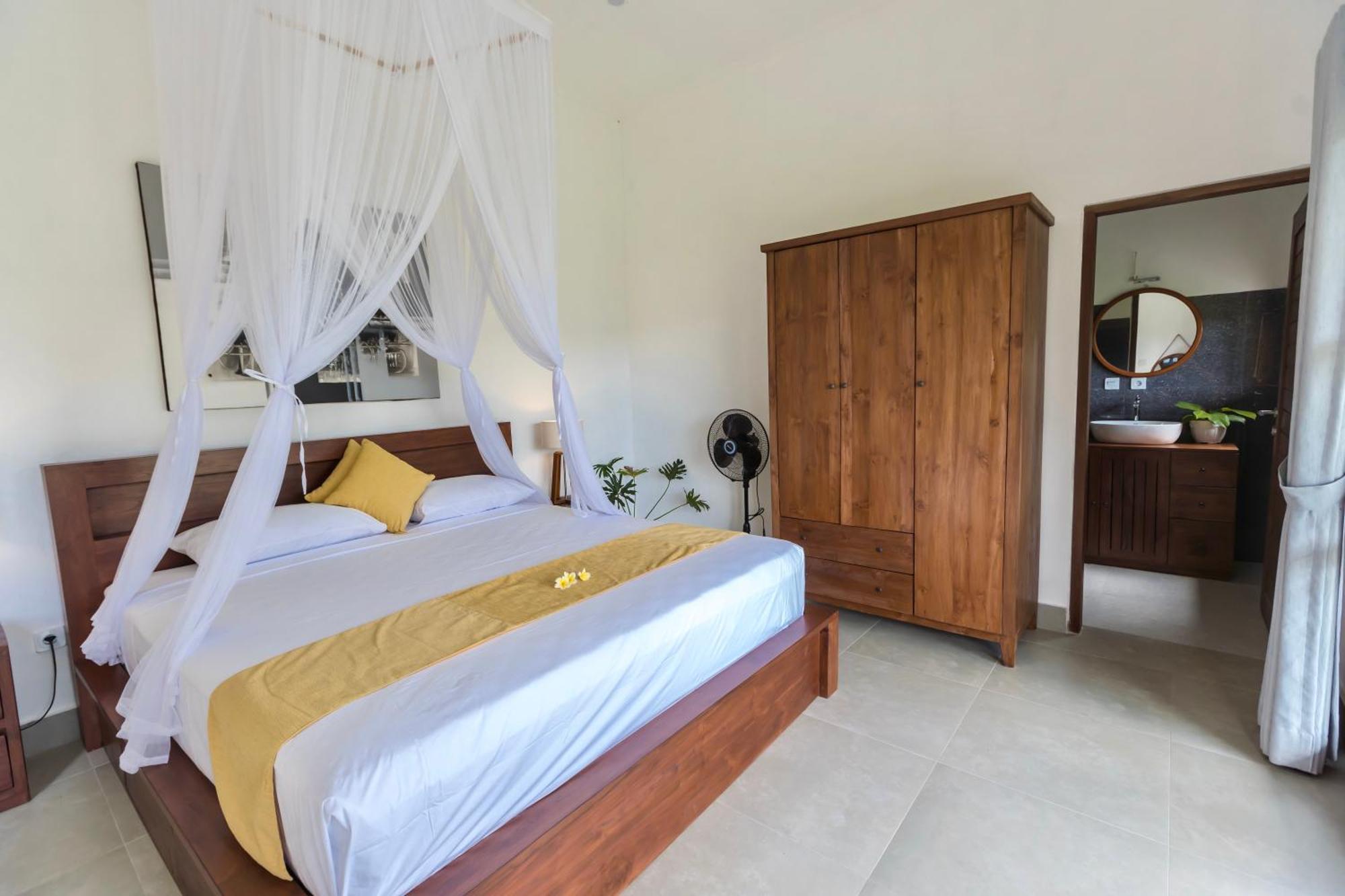 Double Room Mountain View