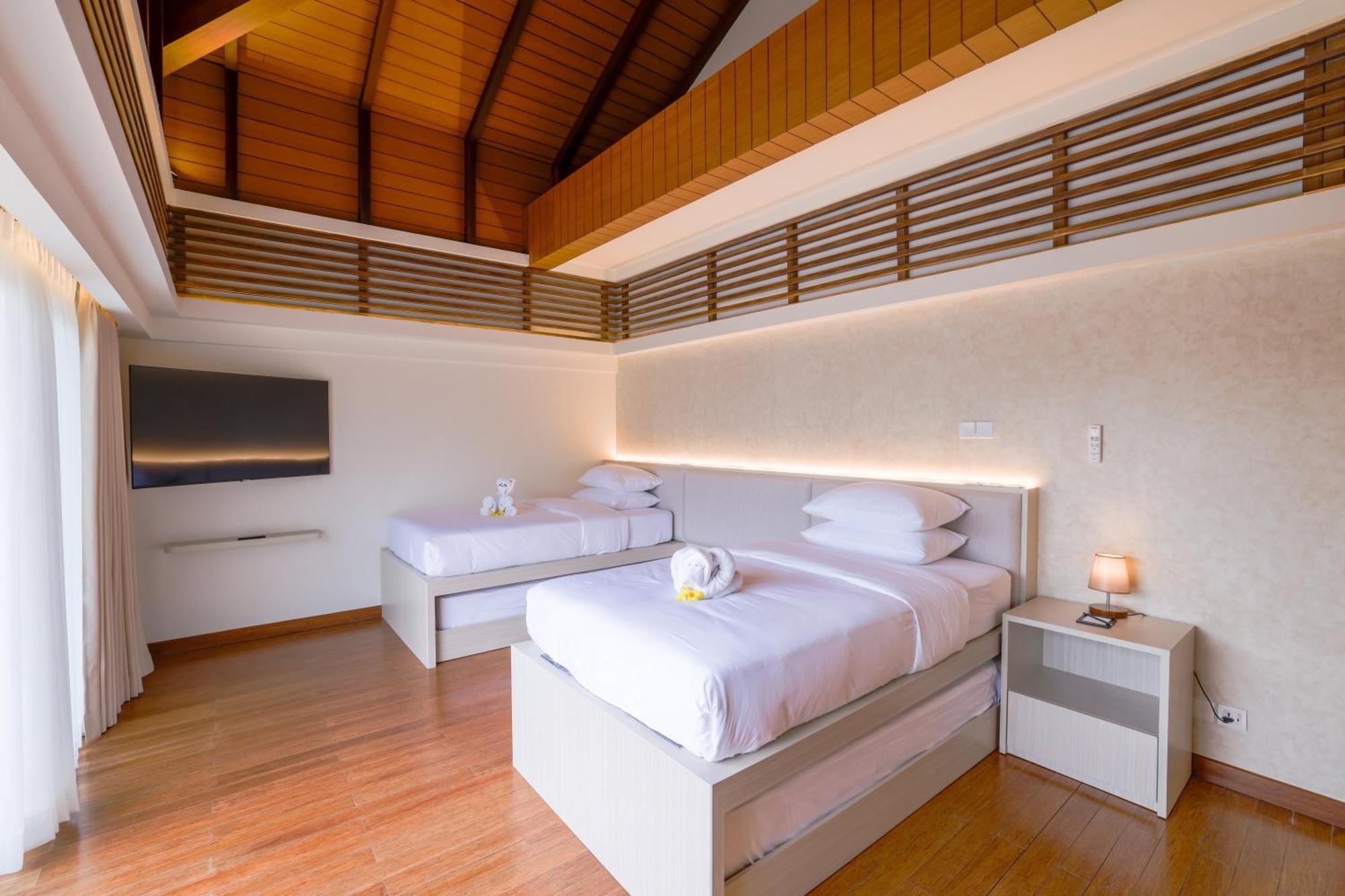 Vila dengan 4 Kamar Tidur di Tepi Pantai