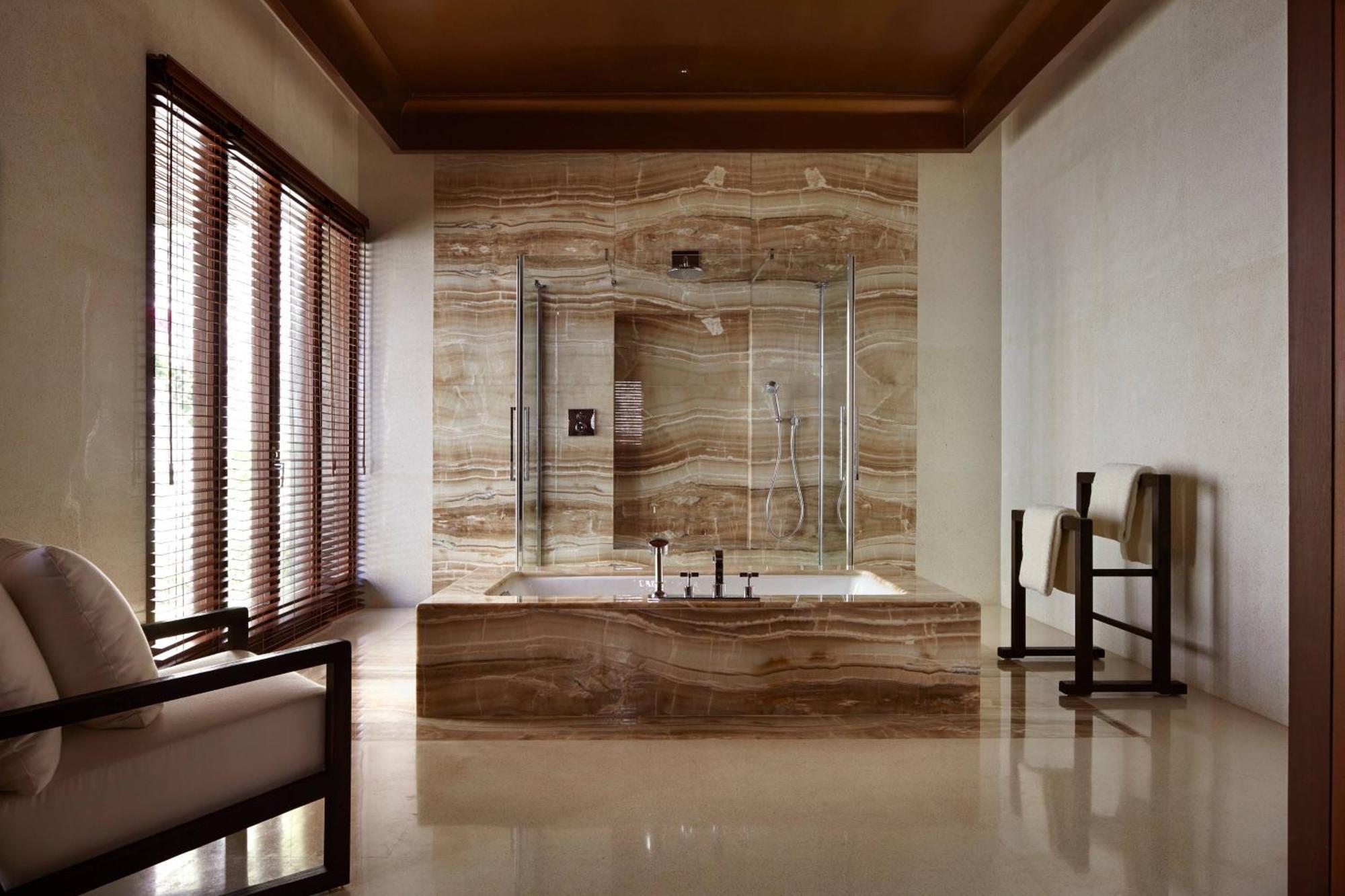 Three-Bedroom Mansion Private Pools