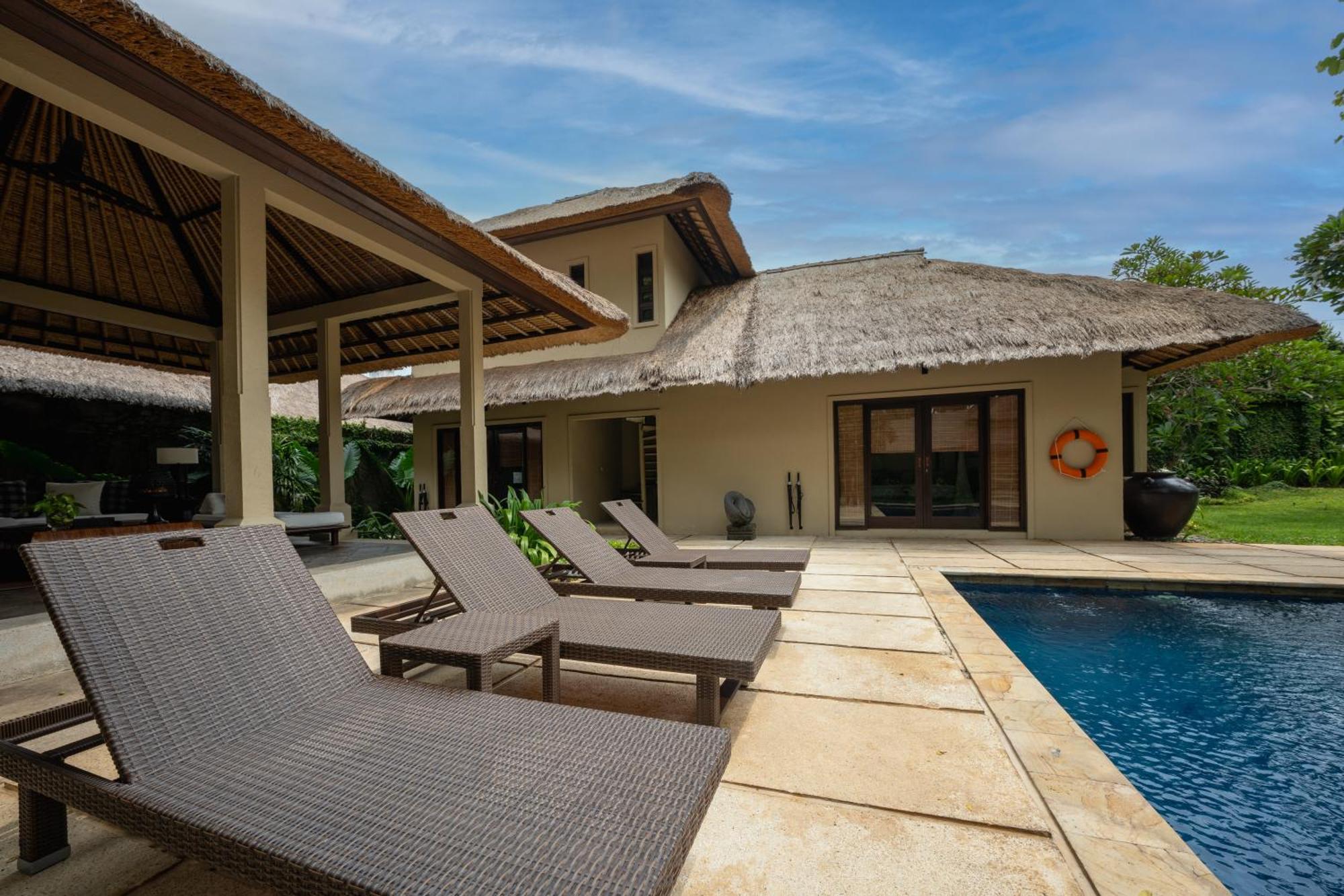 Three-Bedroom Villa Private Pool