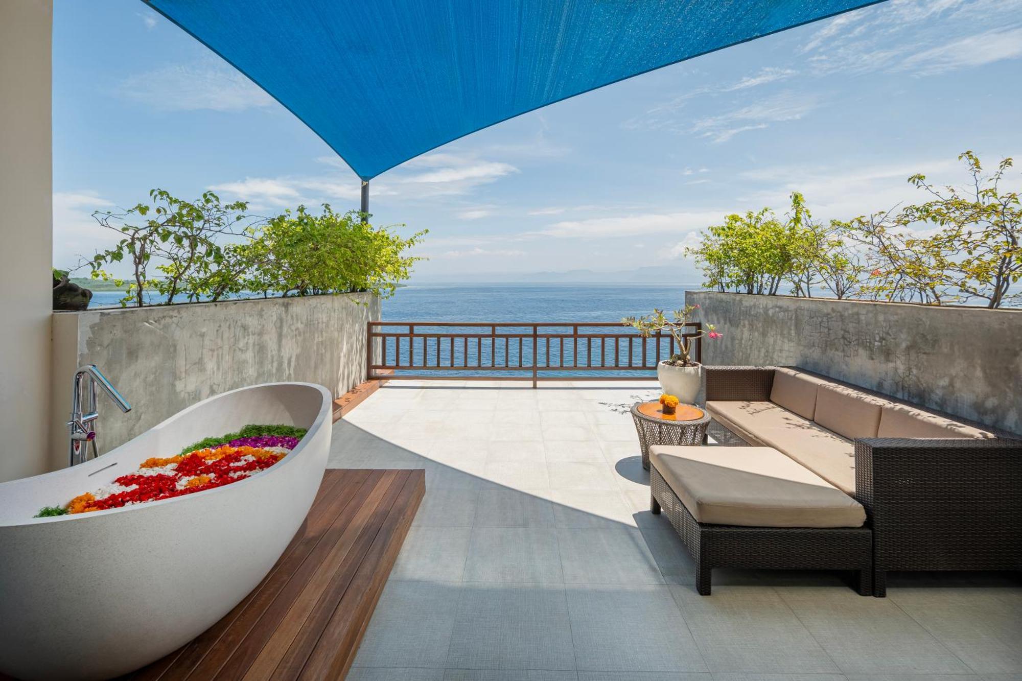 Premier Ocean Suite Daily Afternoon Tea