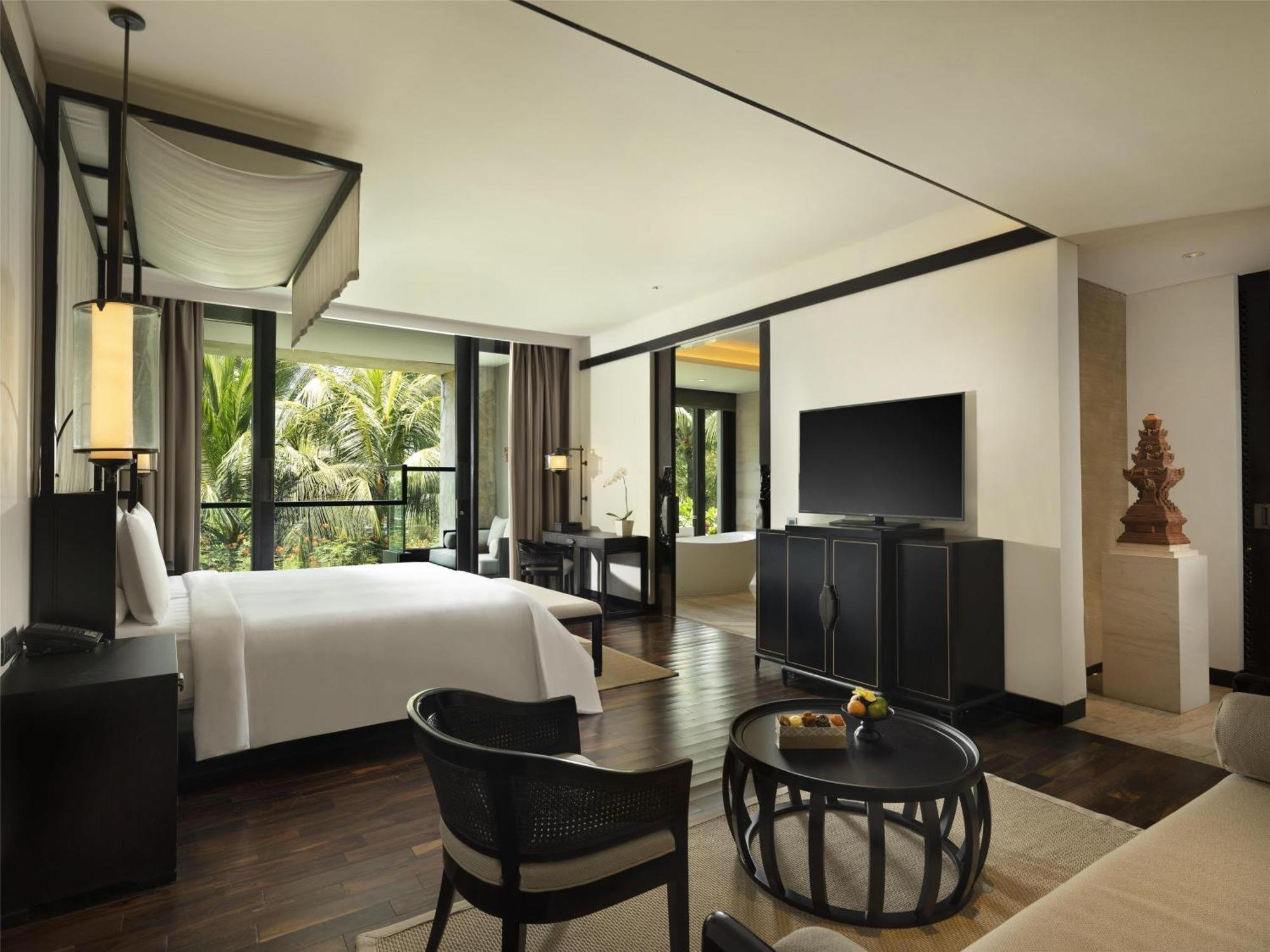 Grand Deluxe Room King