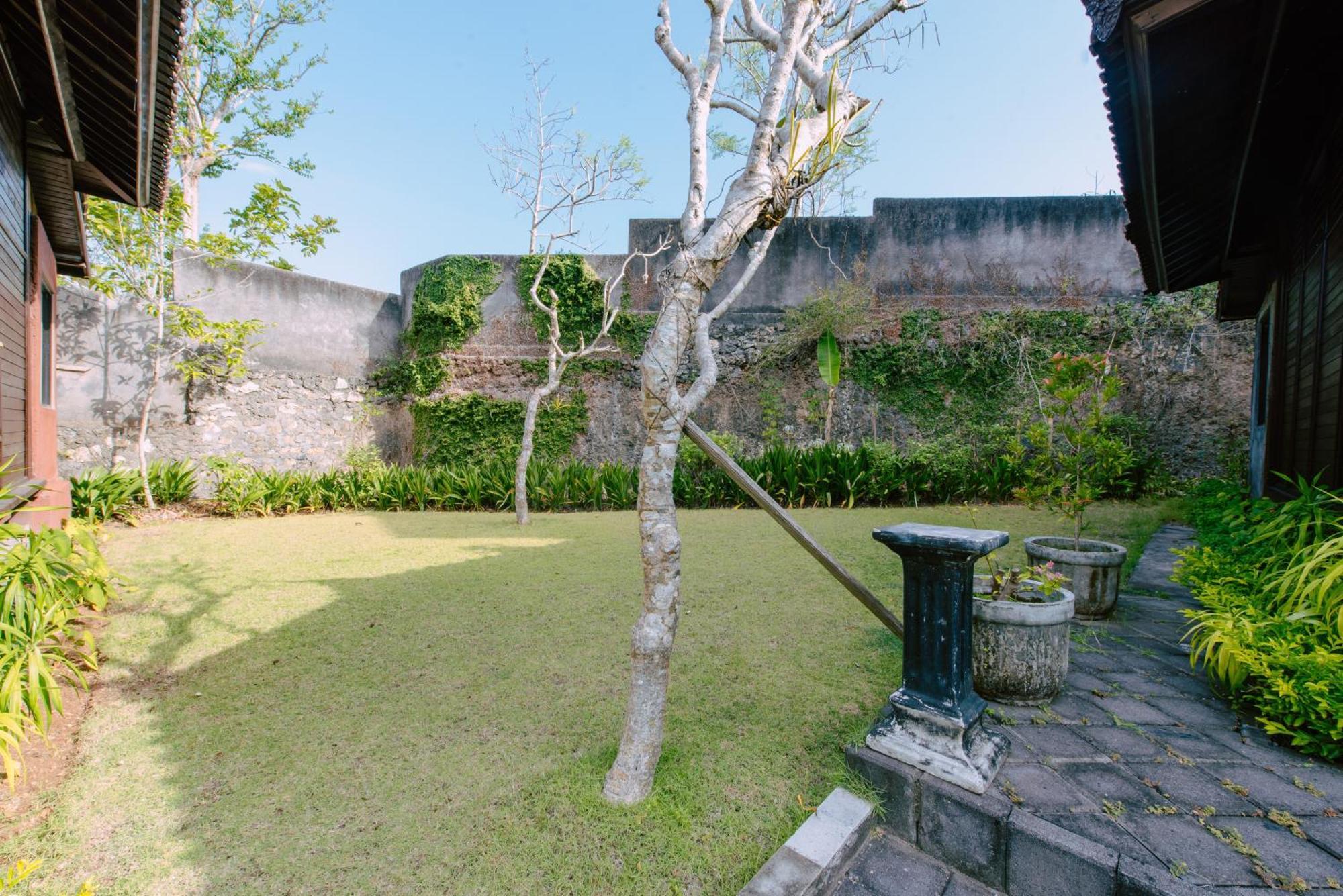 Villa Garden View