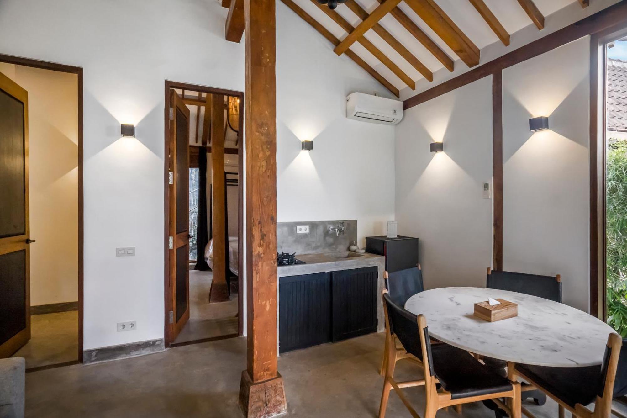 Two-Bedroom Bungalow,1699470264:JPEG