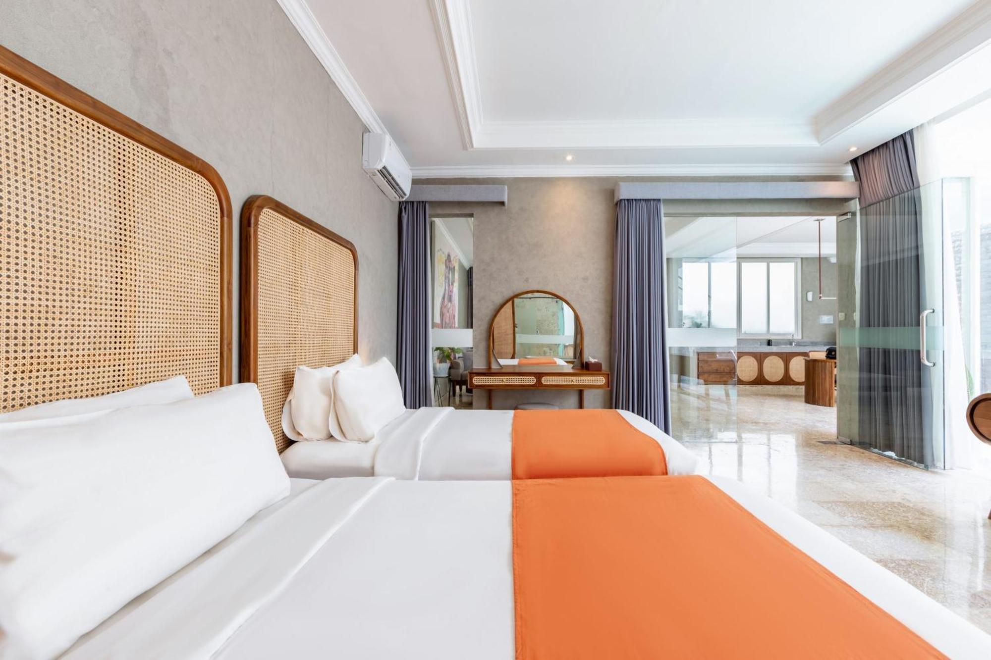 One Bedroom Standard Pool Villa Twin