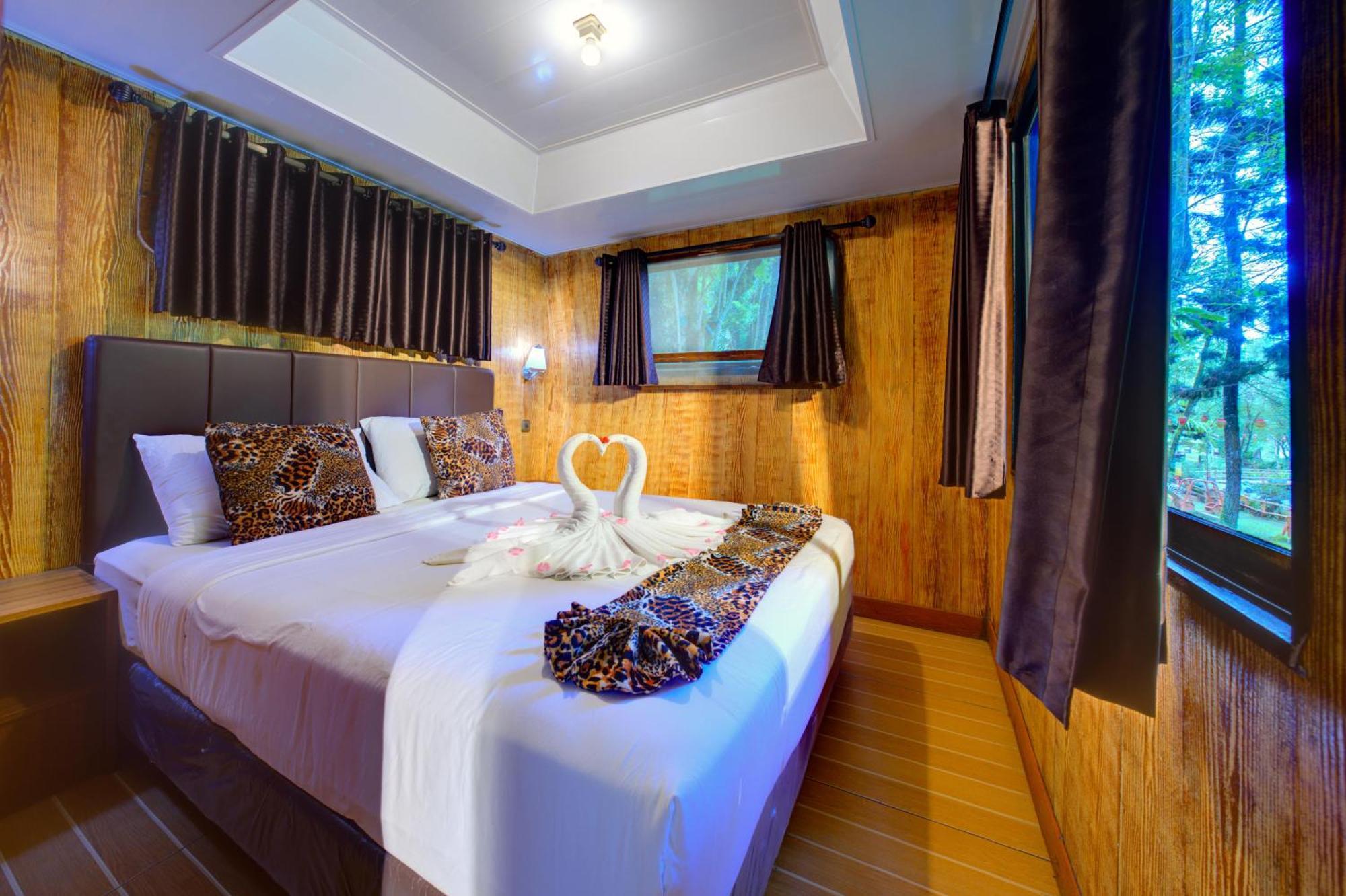 Caravan Quadruple Room