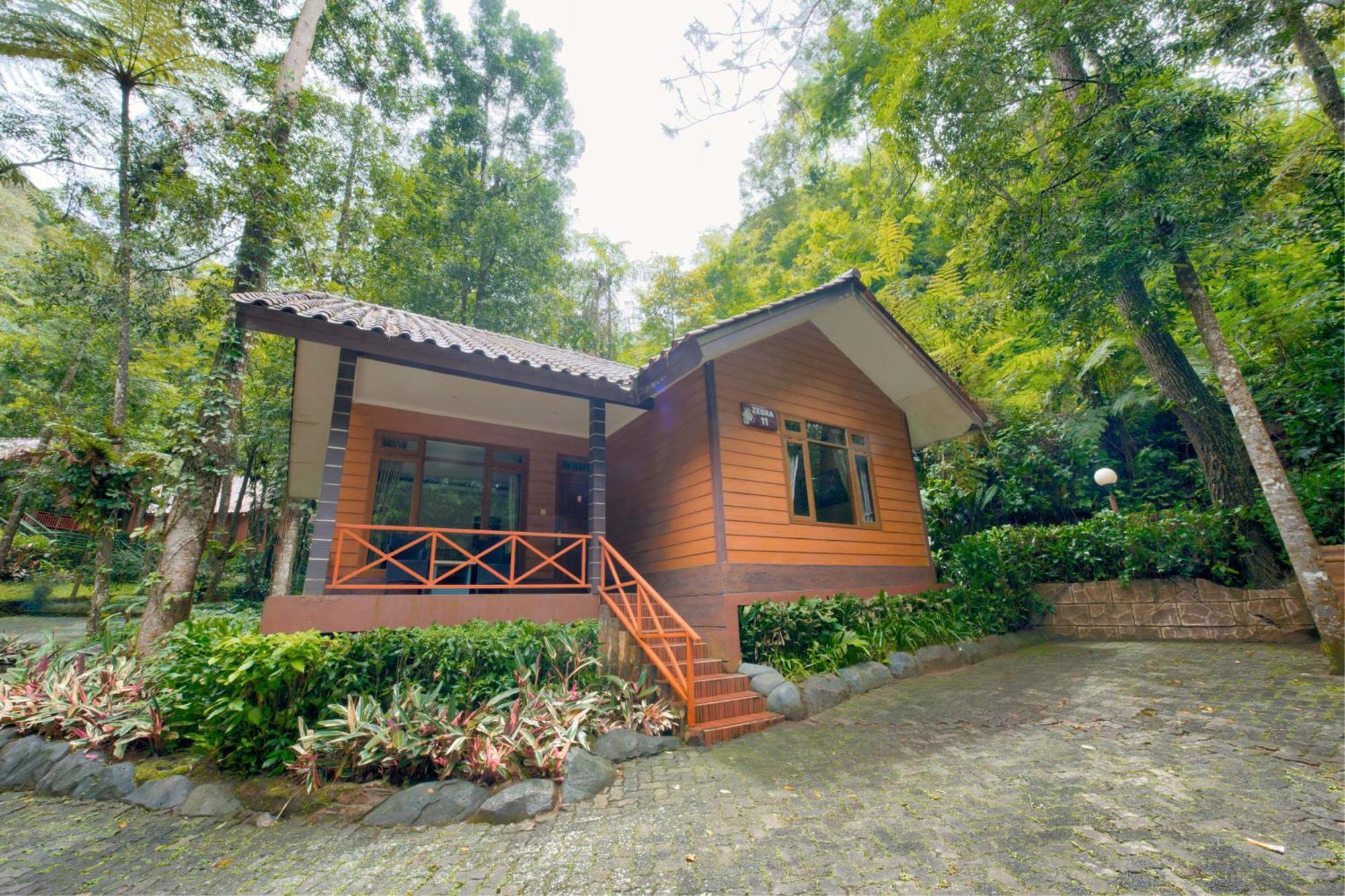 Grand Zebra Two-Bedroom Bungalow