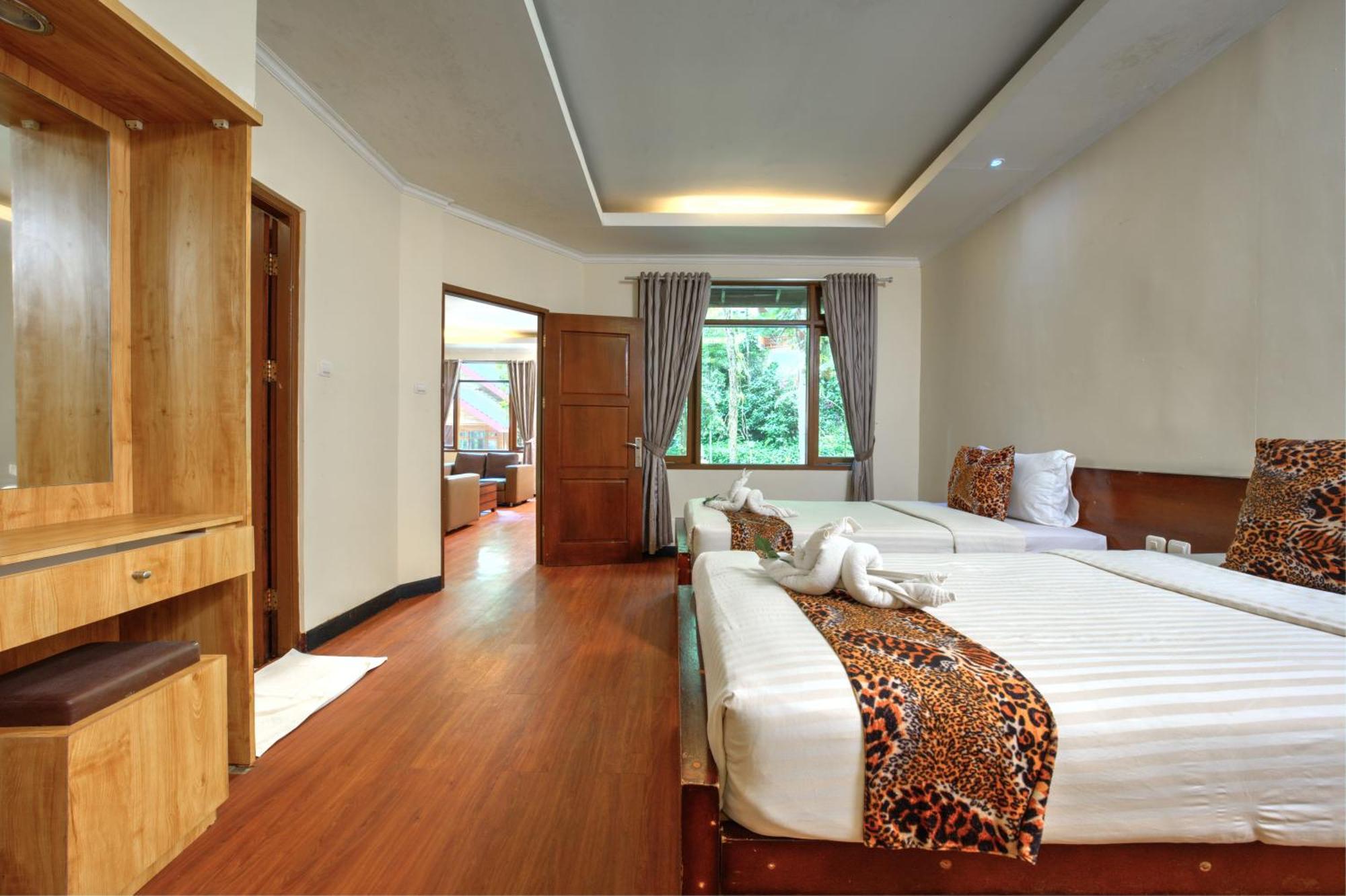 Grand Zebra Two-Bedroom Bungalow