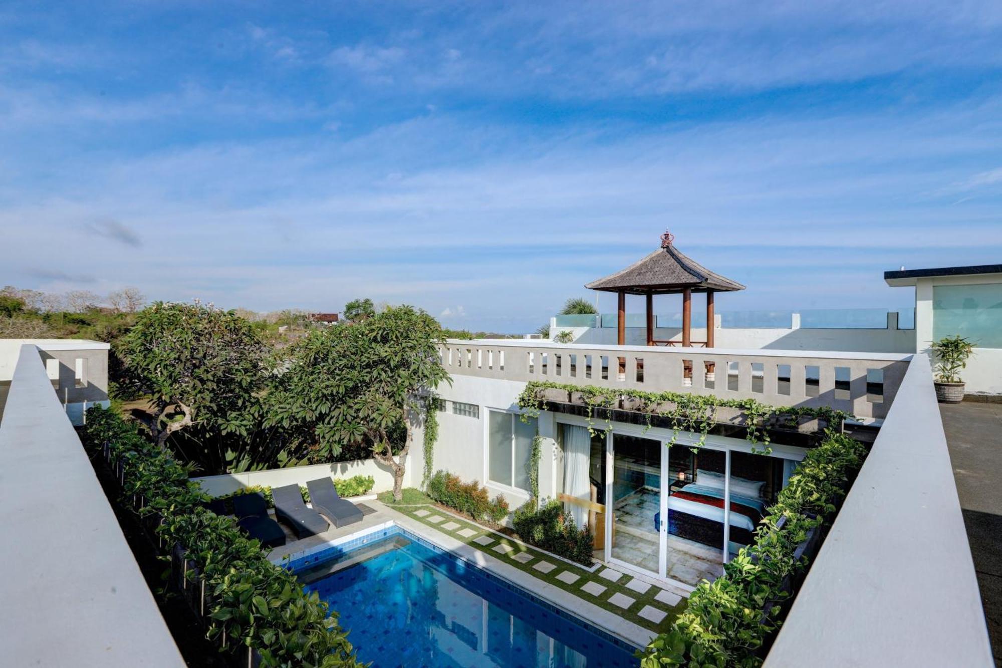Three-Bedroom Villa Private Pool