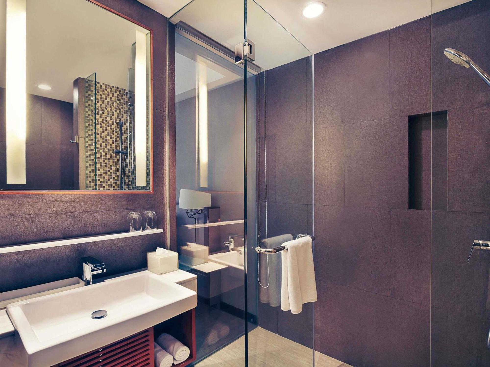 Kamar Deluxe King dengan Balkon