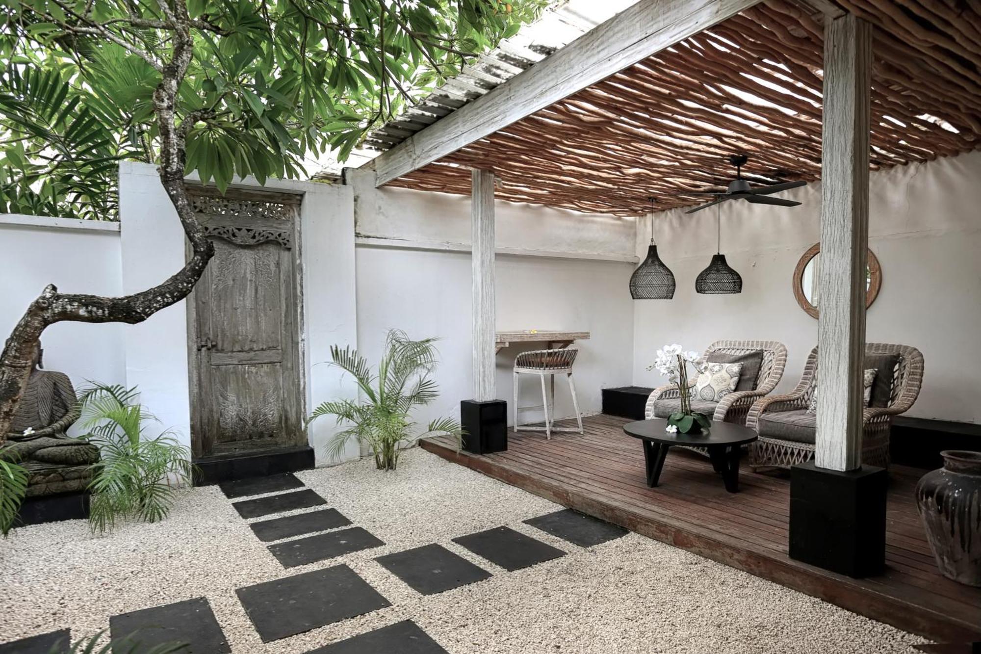 One-Bedroom Villa Private Garden