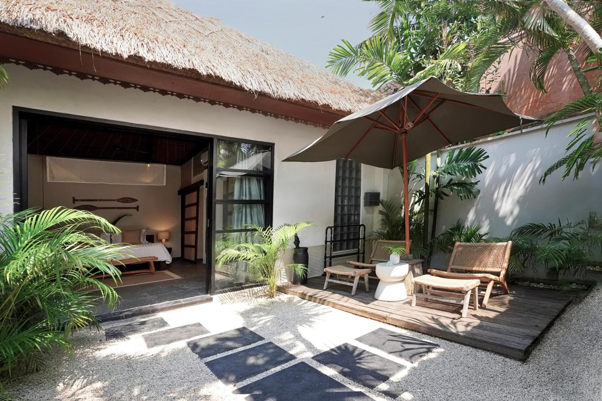 One-Bedroom Villa Private Garden