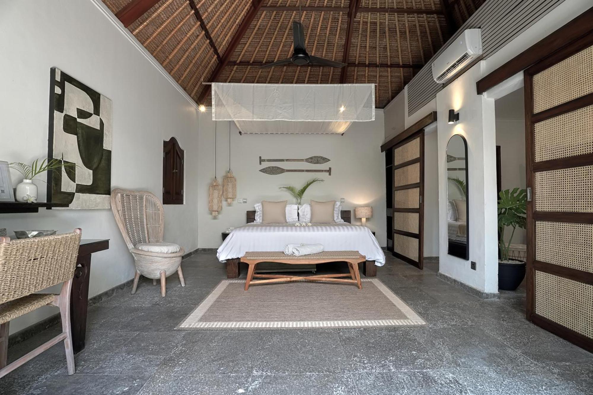 One-Bedroom Villa Private Garden