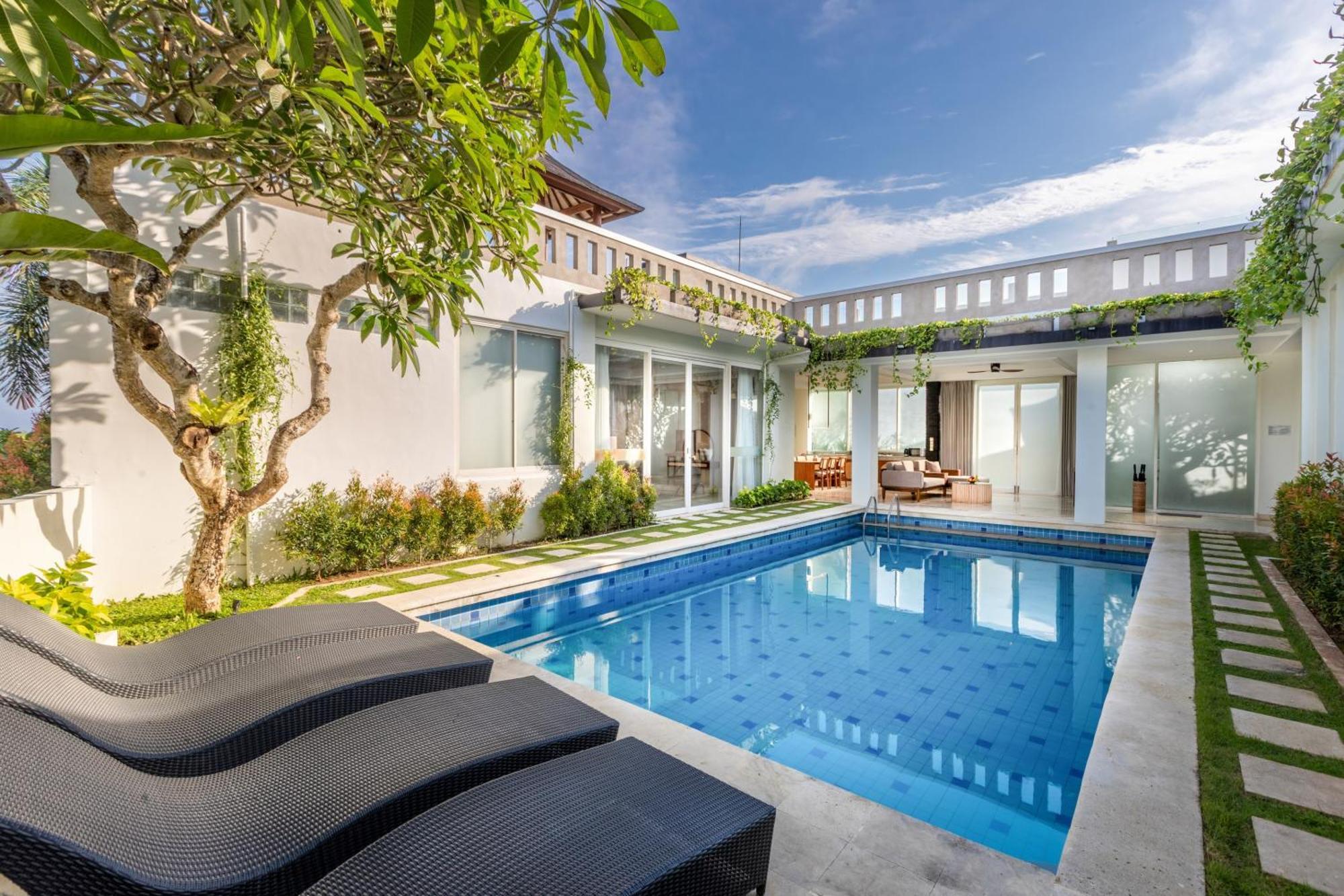 Three-Bedroom Villa Private Pool