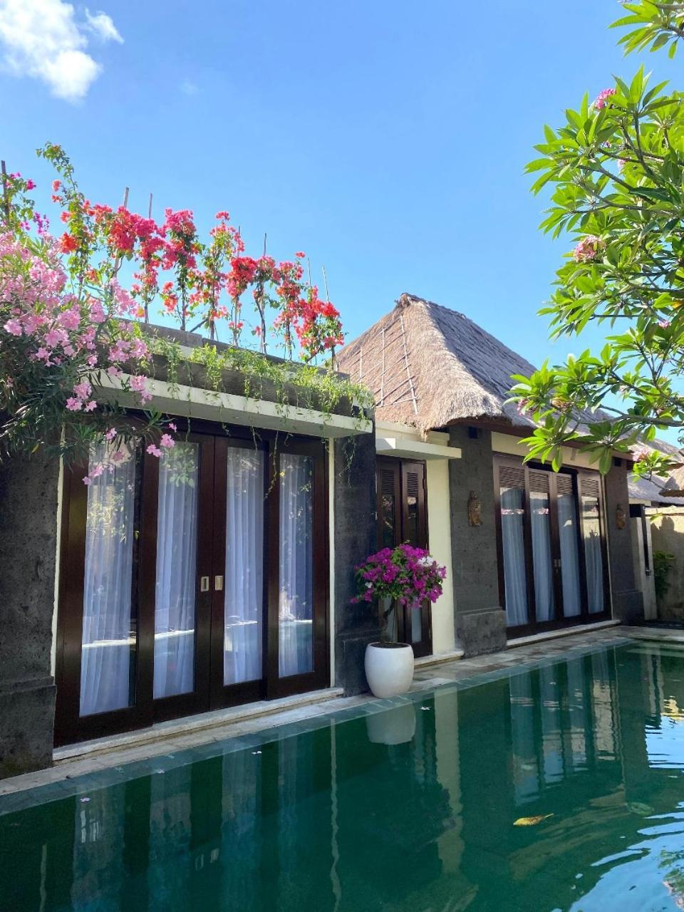 Four-Bedroom Villa Private Pool