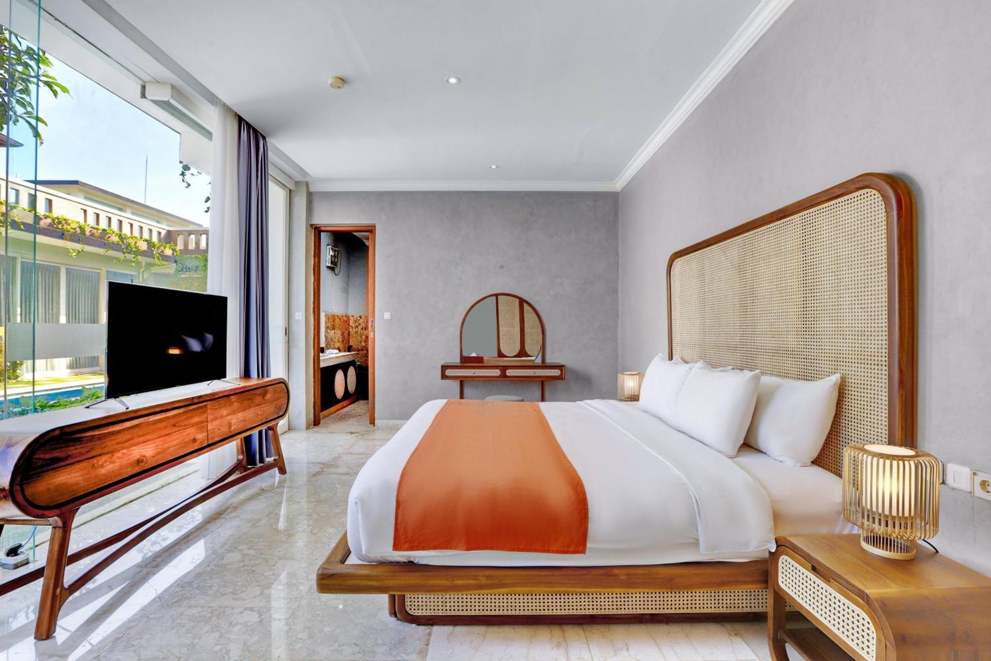 Three-Bedroom Villa Private Pool