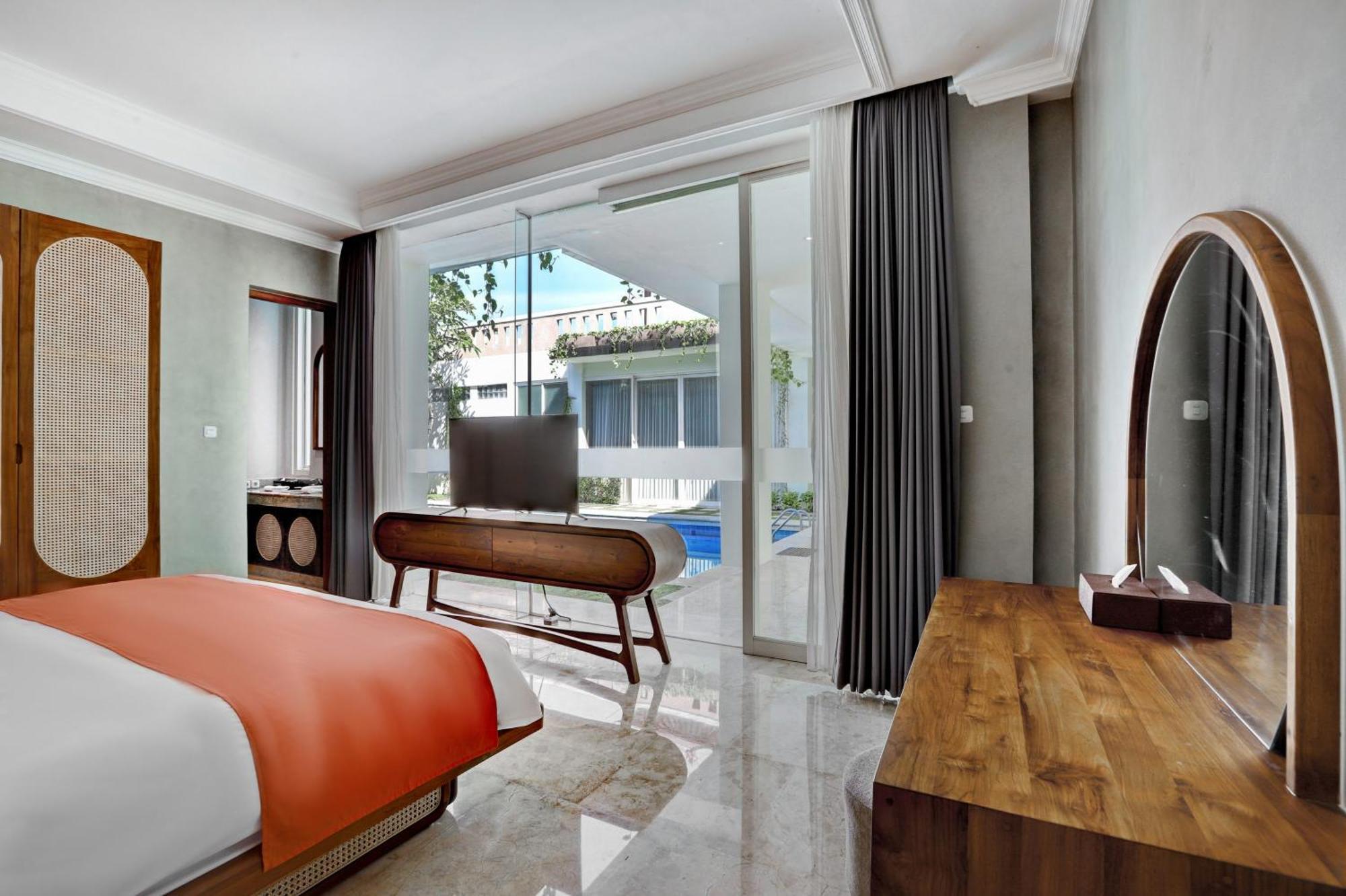 Three-Bedroom Villa Private Pool