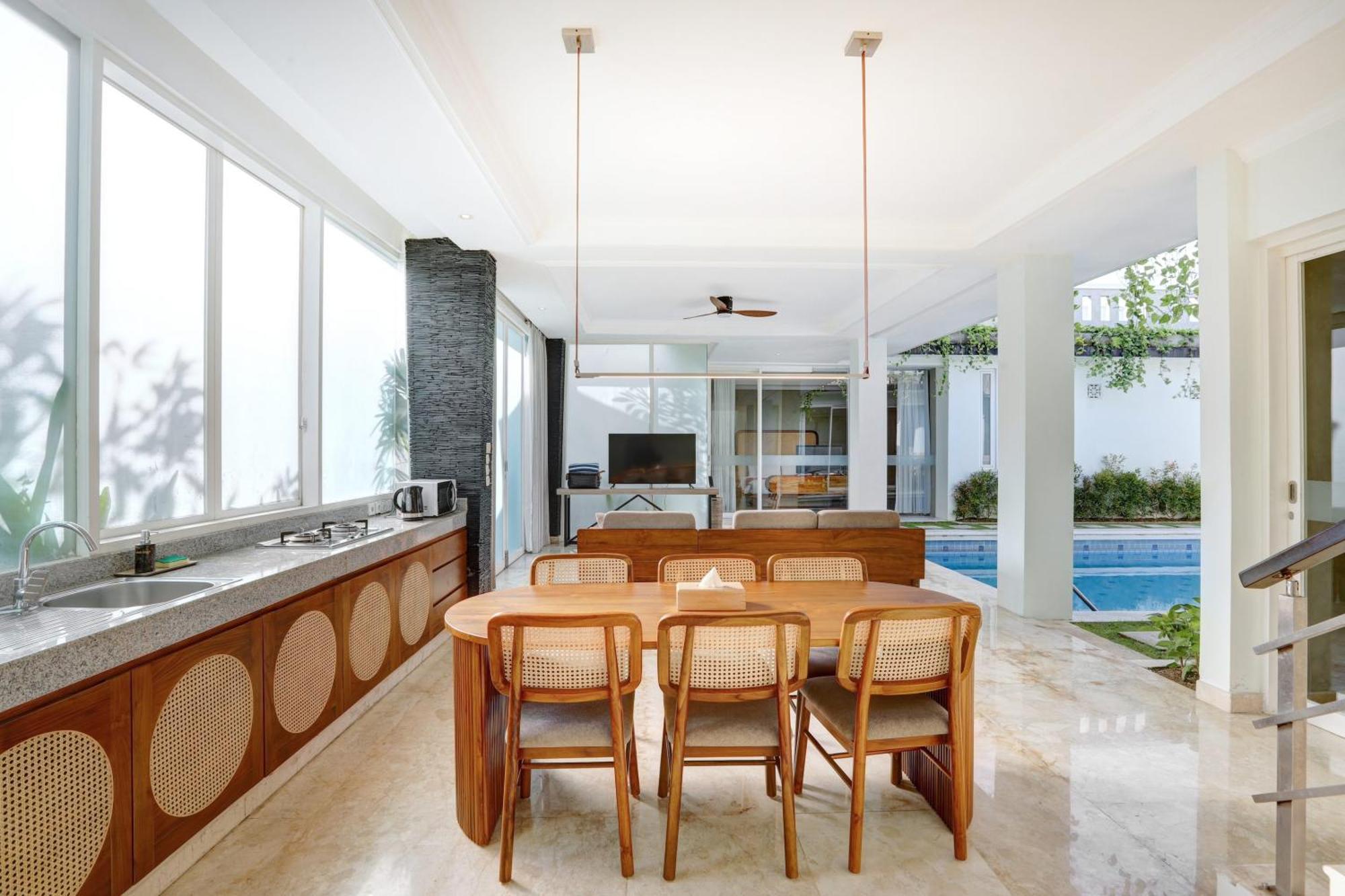 Three-Bedroom Villa Private Pool