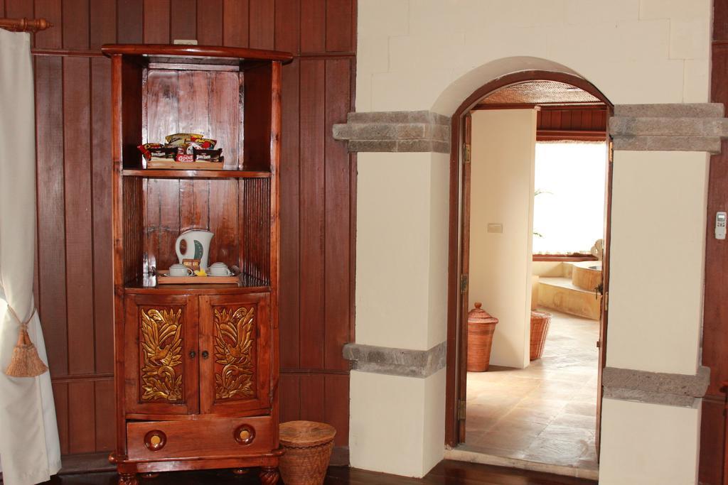 Dewani Suite